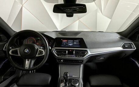 BMW 3 серия, 2019 год, 3 150 000 рублей, 11 фотография