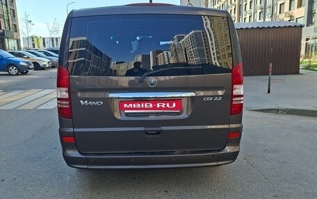 Mercedes-Benz Viano, 2013 год, 1 900 000 рублей, 2 фотография