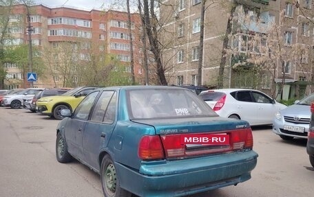 Suzuki Swift II, 2001 год, 70 000 рублей, 3 фотография