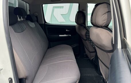 Toyota Hilux VII, 2014 год, 2 999 000 рублей, 7 фотография