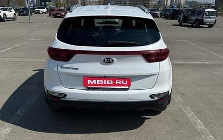 KIA Sportage IV рестайлинг, 2018 год, 2 350 000 рублей, 5 фотография