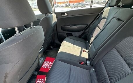 KIA Sportage IV рестайлинг, 2018 год, 2 350 000 рублей, 19 фотография
