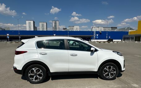 KIA Sportage IV рестайлинг, 2018 год, 2 350 000 рублей, 30 фотография