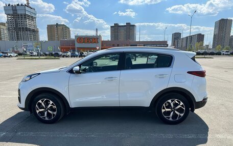 KIA Sportage IV рестайлинг, 2018 год, 2 350 000 рублей, 33 фотография