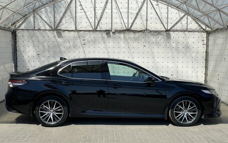 Toyota Camry, 2021 год, 3 470 000 рублей, 9 фотография