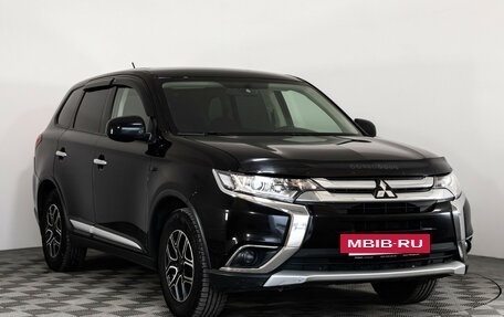 Mitsubishi Outlander III рестайлинг 3, 2015 год, 1 449 000 рублей, 3 фотография