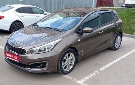 KIA cee'd III, 2015 год, 980 000 рублей, 2 фотография