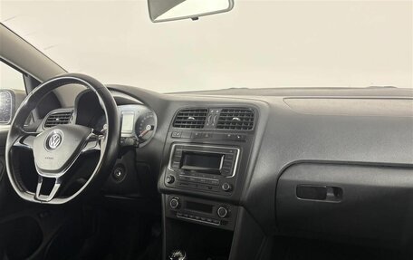 Volkswagen Polo VI (EU Market), 2016 год, 1 049 000 рублей, 15 фотография