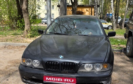 BMW 5 серия, 2001 год, 650 000 рублей, 1 фотография