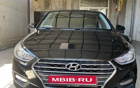 Hyundai Solaris II рестайлинг, 2019 год, 1 450 000 рублей, 1 фотография