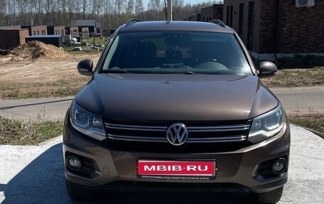 Volkswagen Tiguan I, 2014 год, 1 600 000 рублей, 1 фотография