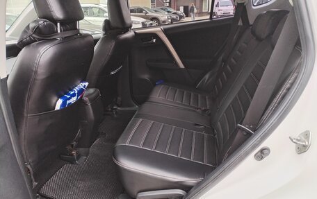 Toyota RAV4, 2013 год, 1 390 000 рублей, 8 фотография