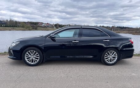 Toyota Camry, 2018 год, 2 250 000 рублей, 12 фотография