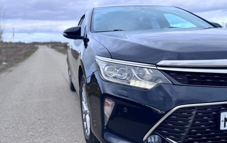 Toyota Camry, 2018 год, 2 250 000 рублей, 15 фотография