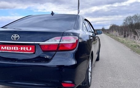 Toyota Camry, 2018 год, 2 250 000 рублей, 13 фотография