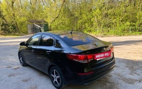 KIA Rio III рестайлинг, 2015 год, 858 000 рублей, 4 фотография