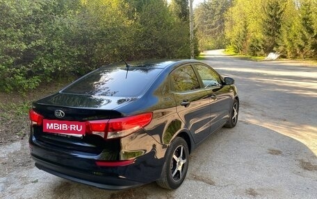 KIA Rio III рестайлинг, 2015 год, 858 000 рублей, 3 фотография