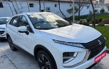 Mitsubishi Eclipse Cross, 2025 год, 3 050 000 рублей, 2 фотография