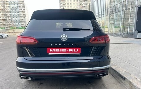Volkswagen Touareg III, 2018 год, 4 550 000 рублей, 18 фотография