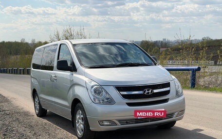 Hyundai Grand Starex Grand Starex I рестайлинг 2, 2008 год, 1 350 000 рублей, 2 фотография
