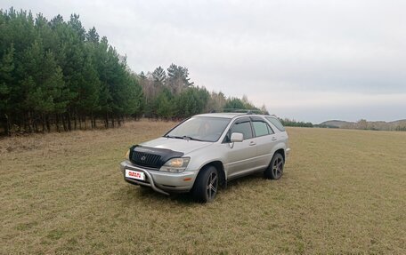 Lexus RX IV рестайлинг, 1999 год, 900 000 рублей, 2 фотография