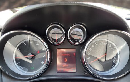 Opel Astra J, 2013 год, 970 000 рублей, 9 фотография