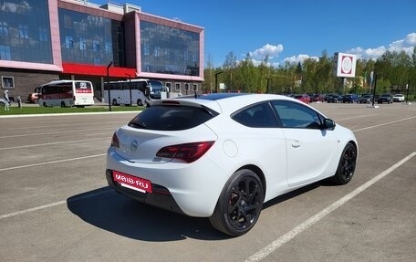 Opel Astra J, 2013 год, 970 000 рублей, 3 фотография
