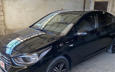 Hyundai Solaris II рестайлинг, 2019 год, 1 450 000 рублей, 6 фотография