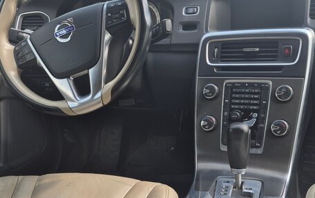 Volvo S60 III, 2012 год, 890 000 рублей, 10 фотография