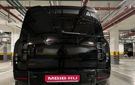 Land Rover Defender II, 2024 год, 21 900 000 рублей, 3 фотография