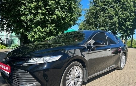 Toyota Camry, 2018 год, 3 100 000 рублей, 11 фотография