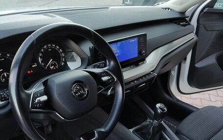 Skoda Octavia IV, 2020 год, 2 129 000 рублей, 21 фотография
