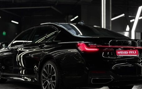 BMW 7 серия, 2021 год, 7 500 000 рублей, 2 фотография