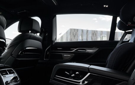 BMW 7 серия, 2021 год, 7 500 000 рублей, 30 фотография