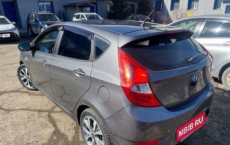 Hyundai Solaris II рестайлинг, 2012 год, 899 000 рублей, 5 фотография