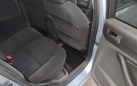 Ford Focus II рестайлинг, 2007 год, 420 000 рублей, 24 фотография
