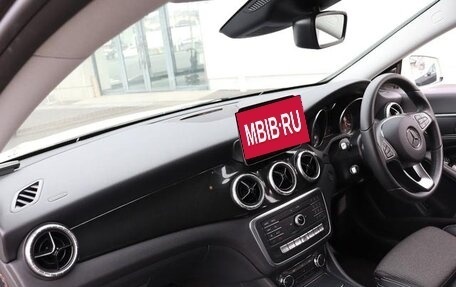 Mercedes-Benz CLA, 2017 год, 1 301 000 рублей, 13 фотография