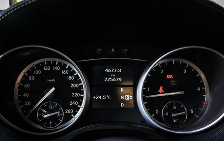 Mercedes-Benz M-Класс, 2011 год, 1 590 000 рублей, 16 фотография