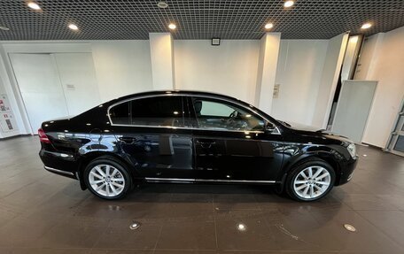 Volkswagen Passat B7, 2012 год, 1 365 000 рублей, 2 фотография