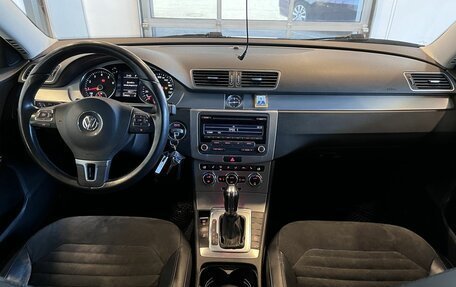 Volkswagen Passat B7, 2012 год, 1 365 000 рублей, 9 фотография
