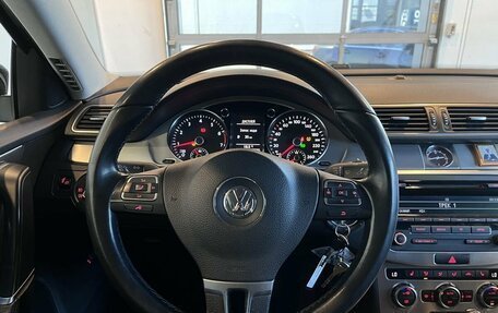 Volkswagen Passat B7, 2012 год, 1 365 000 рублей, 10 фотография