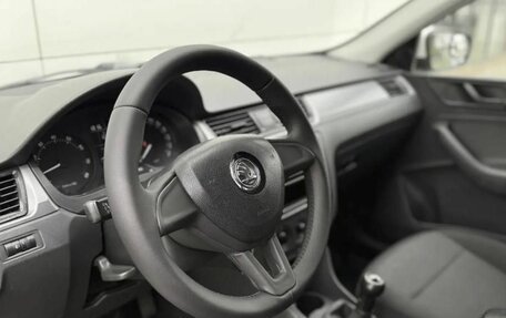Skoda Rapid I, 2015 год, 470 000 рублей, 13 фотография
