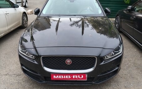 Jaguar XE I рестайлинг, 2015 год, 2 190 000 рублей, 1 фотография
