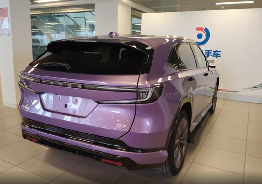 Honda e, 2025 год, 4 990 000 рублей, 24 фотография
