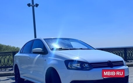 Volkswagen Polo VI (EU Market), 2014 год, 530 000 рублей, 2 фотография