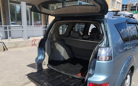 Mitsubishi Outlander III рестайлинг 3, 2007 год, 890 000 рублей, 7 фотография