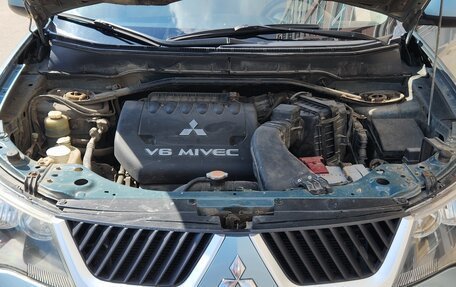 Mitsubishi Outlander III рестайлинг 3, 2007 год, 890 000 рублей, 19 фотография