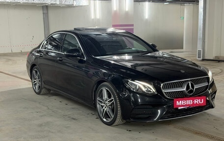 Mercedes-Benz E-Класс, 2018 год, 4 290 000 рублей, 2 фотография