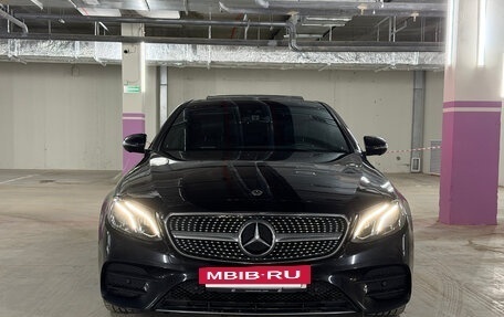 Mercedes-Benz E-Класс, 2018 год, 4 290 000 рублей, 3 фотография