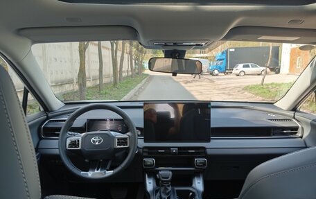 Toyota RAV4, 2026 год, 4 225 000 рублей, 14 фотография